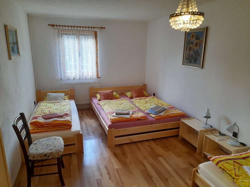 Pokoj č. 5 (apartmán)