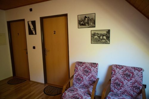 Odpočinkový koutek nad schody